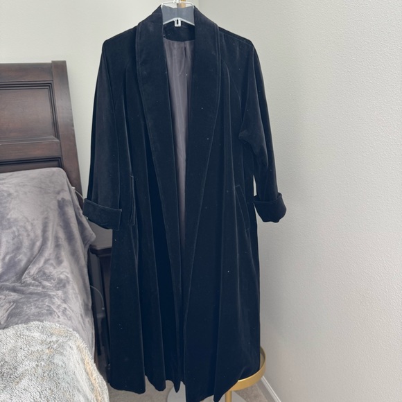 Vintage DeBall Cotton Velvet Black Swing Coat